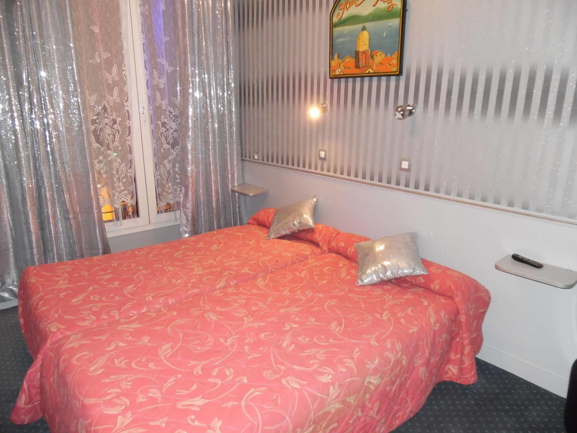 Nazareth Hotel Parijs Buitenkant foto